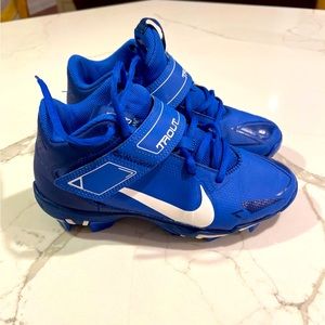 Boys Nike Force Trout Baseball Cleats Size 4.5